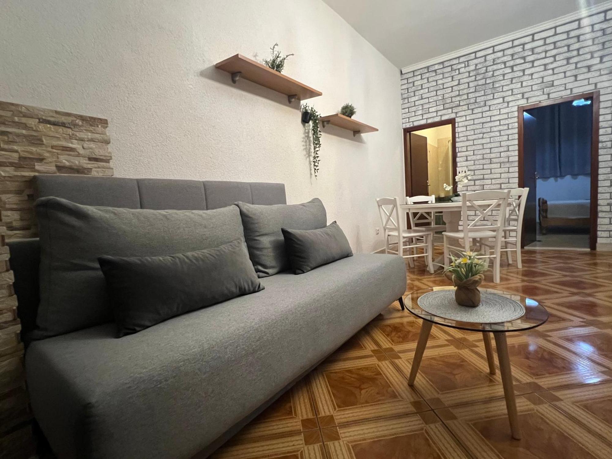 Mia Apartment